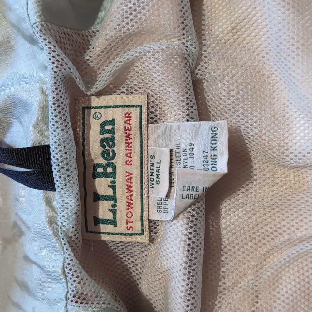 90s Vintage L.L. Bean Stowaway Rainwear Gore-Tex Red Rain Jacket Small - Picture 12 of 16
